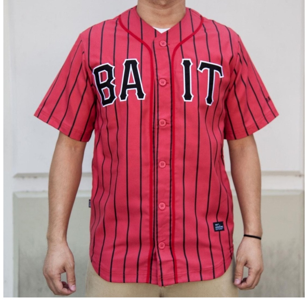BAIT MEN SLUGGERS BASEBALL JERSEY - PINSTRIPE (RED / BLACK)M